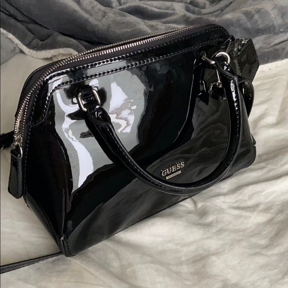 Guess | Bags | Guess Los Angeles Shiny Black Purse | Poshmark